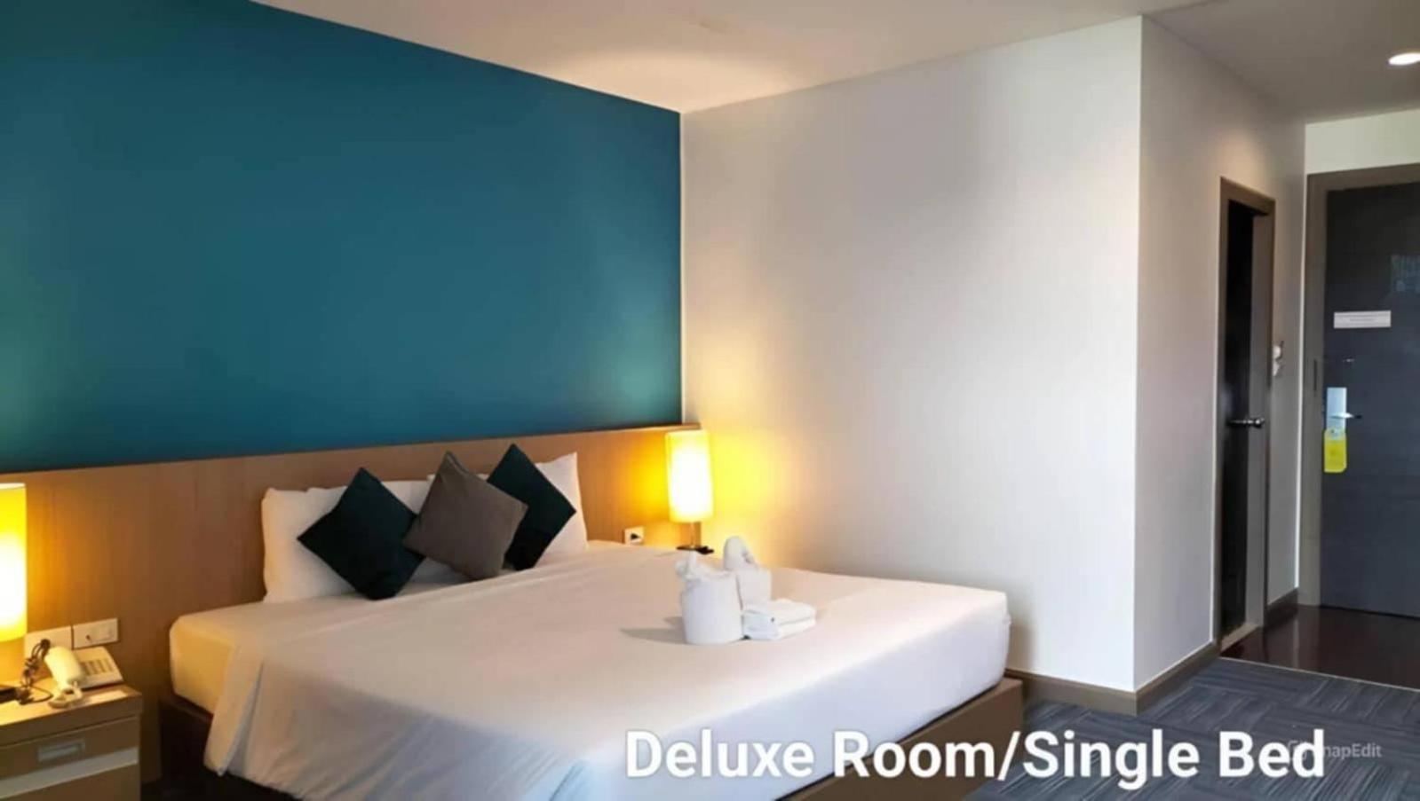S Tara Grand Hotel Surat Thani Exterior photo